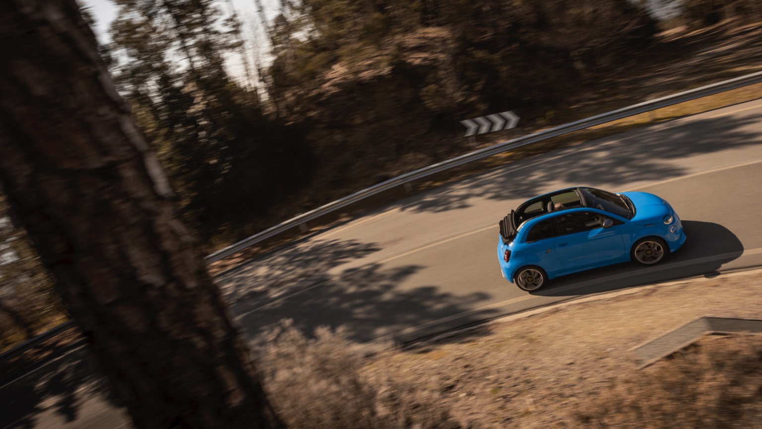 Abarth_500e_Convertible-6