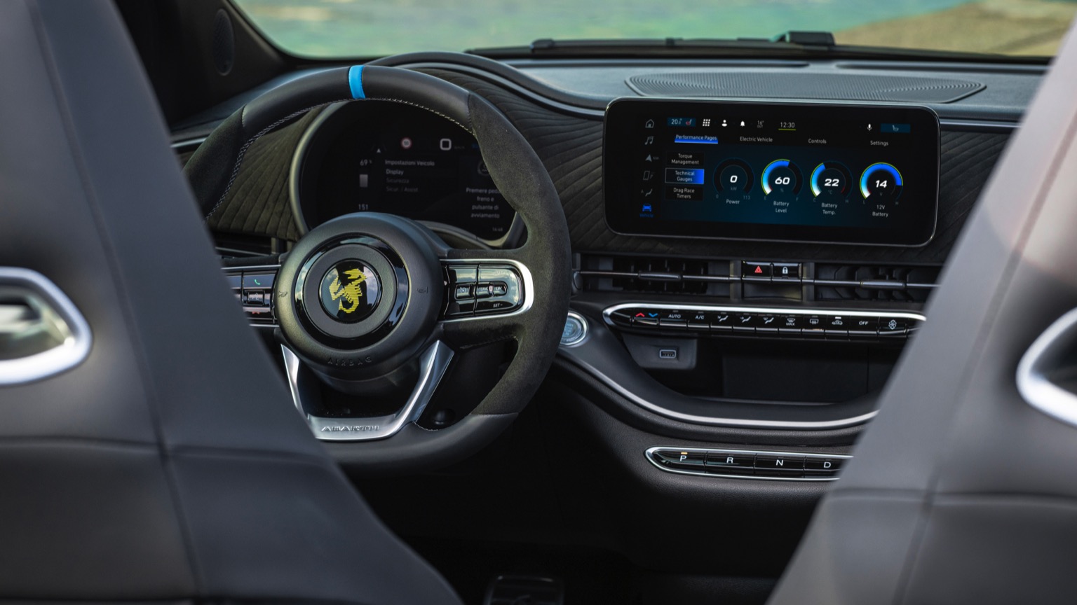 Abarth_500e_Hatchback-15