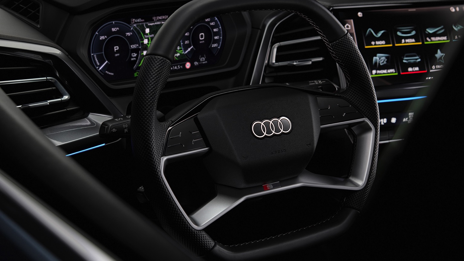 Audi_Q4_e-tron_2021-21