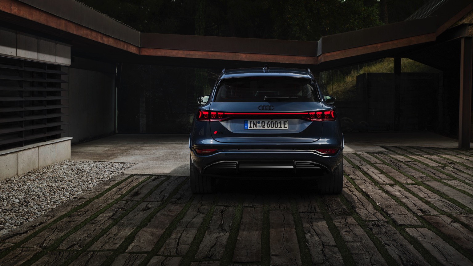 Audi_Q6_etron_2024-13