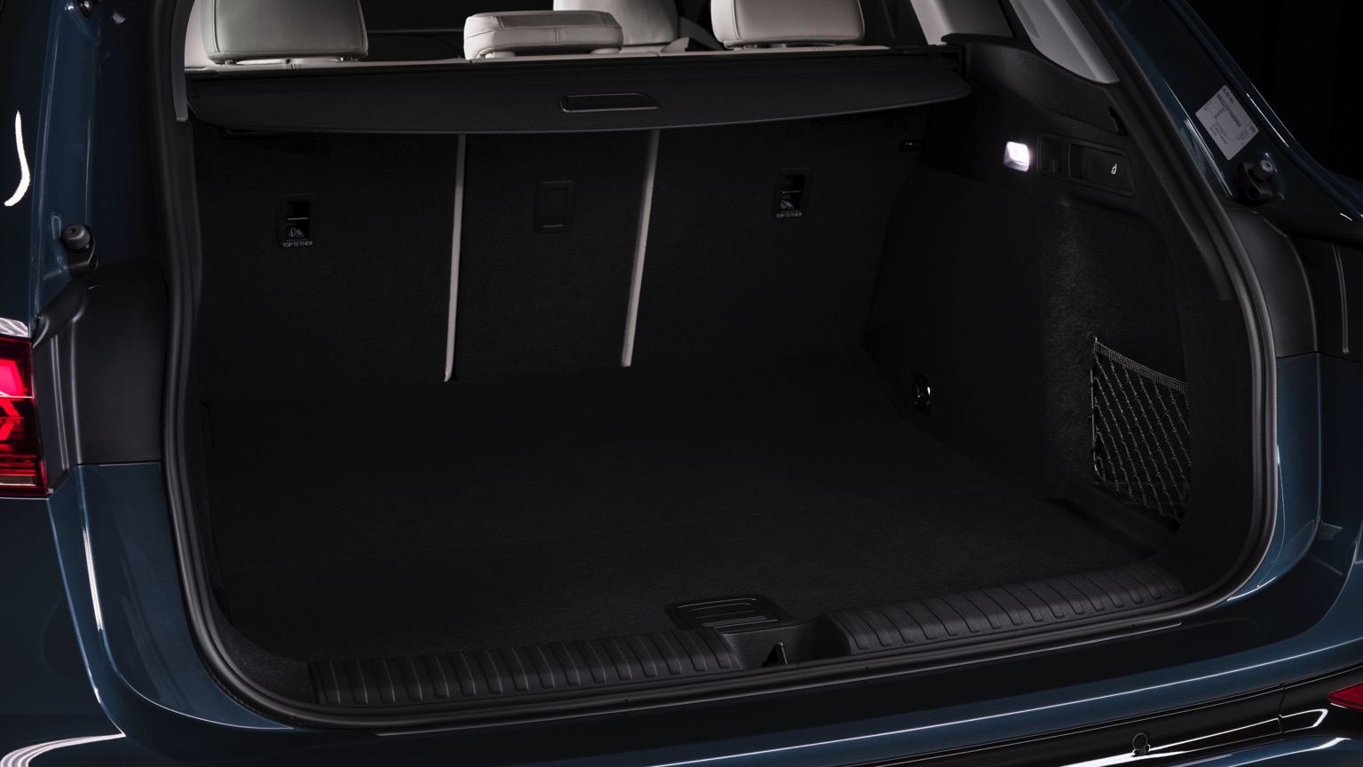 Audi_Q6_etron_2024-31