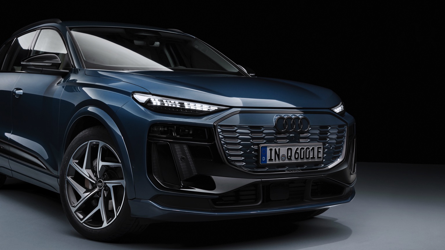 Audi_Q6_etron_2024-35