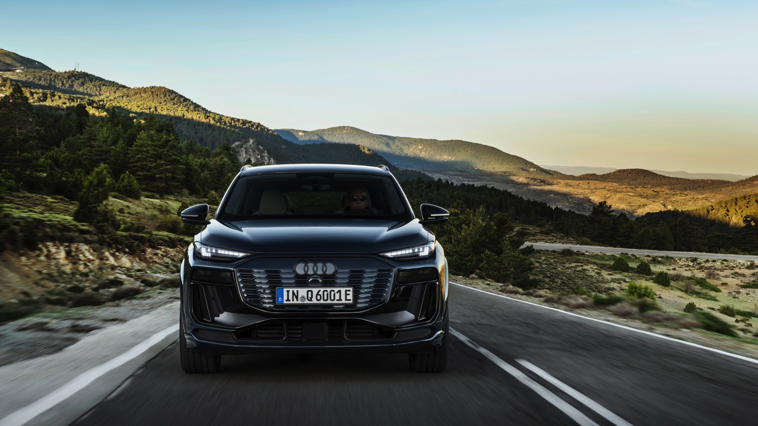 Audi_Q6_etron_2024-6