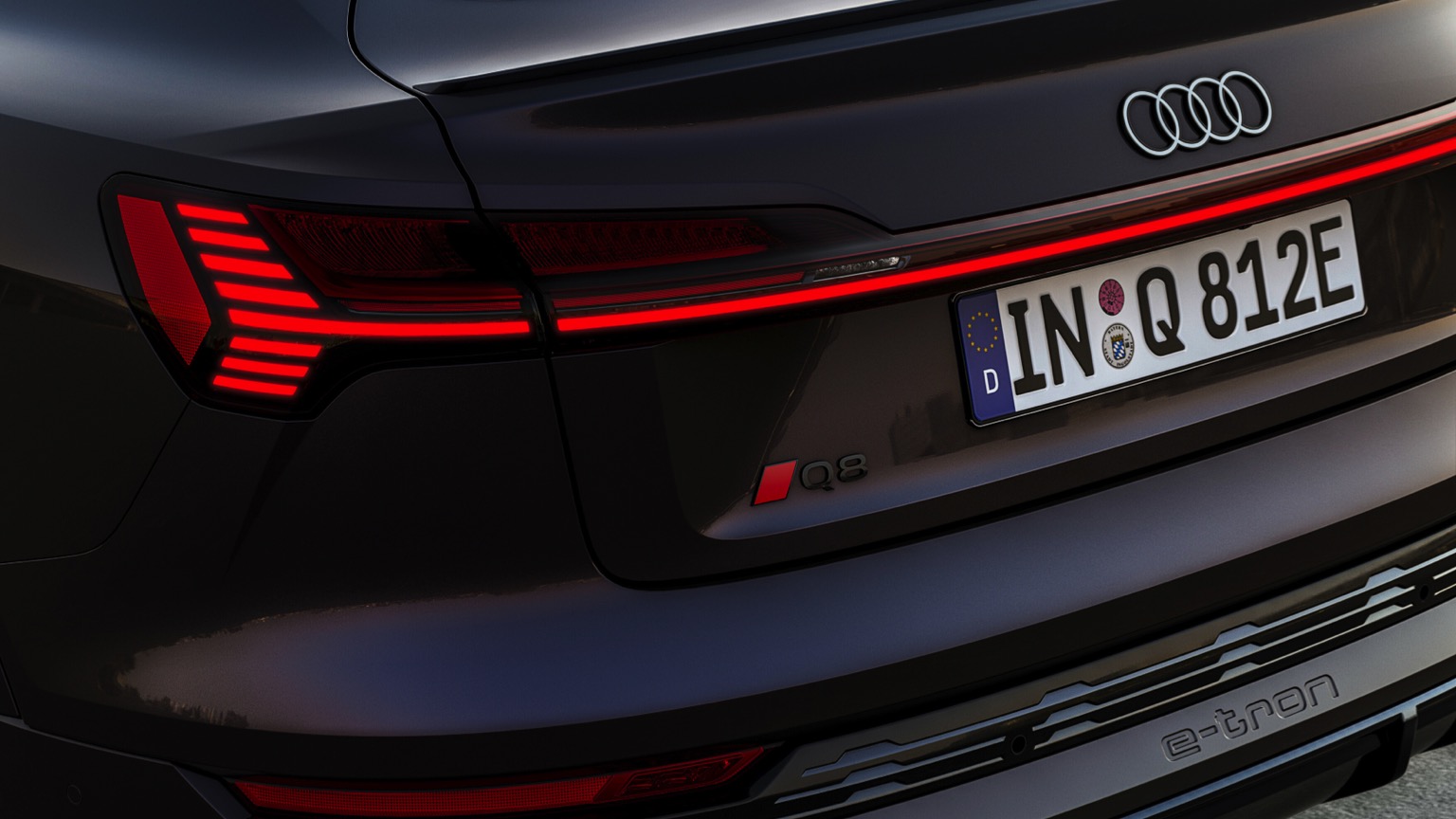 Audi_Q8-etron-sportback-2023-33