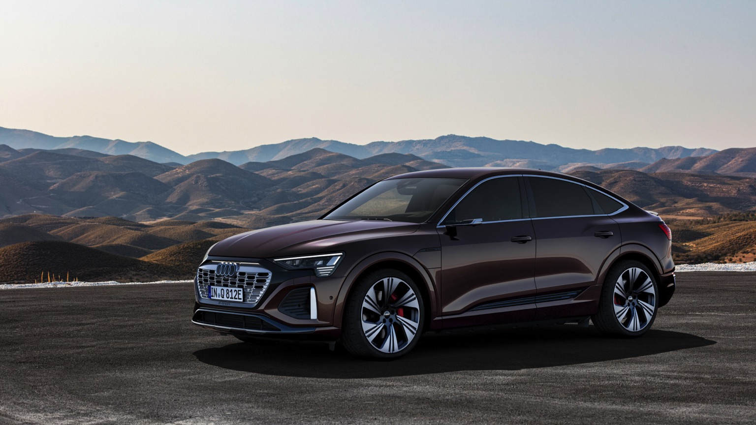 Audi_Q8-etron-sportback-2023-4