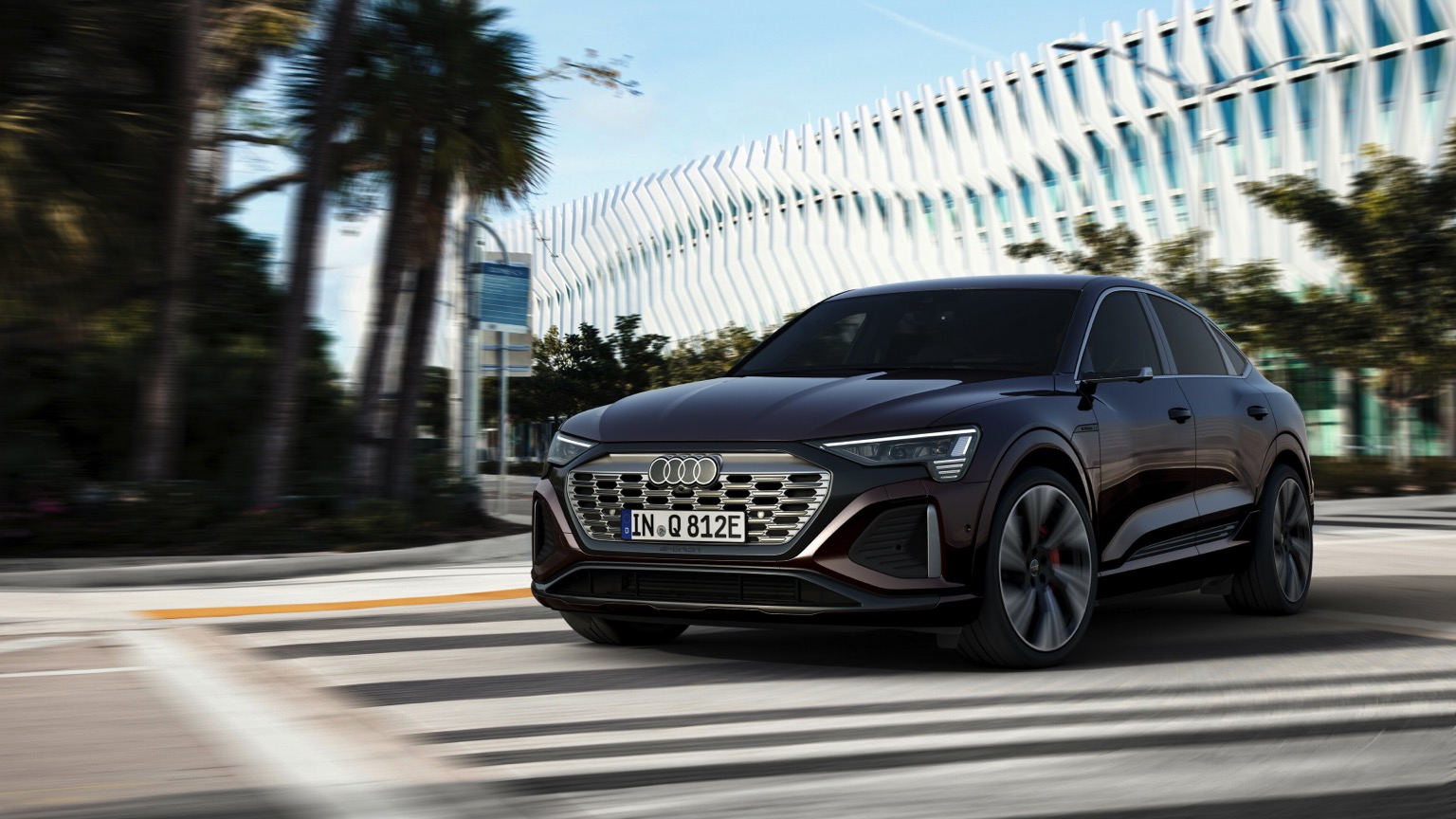 Audi_Q8-etron-sportback-2023-8