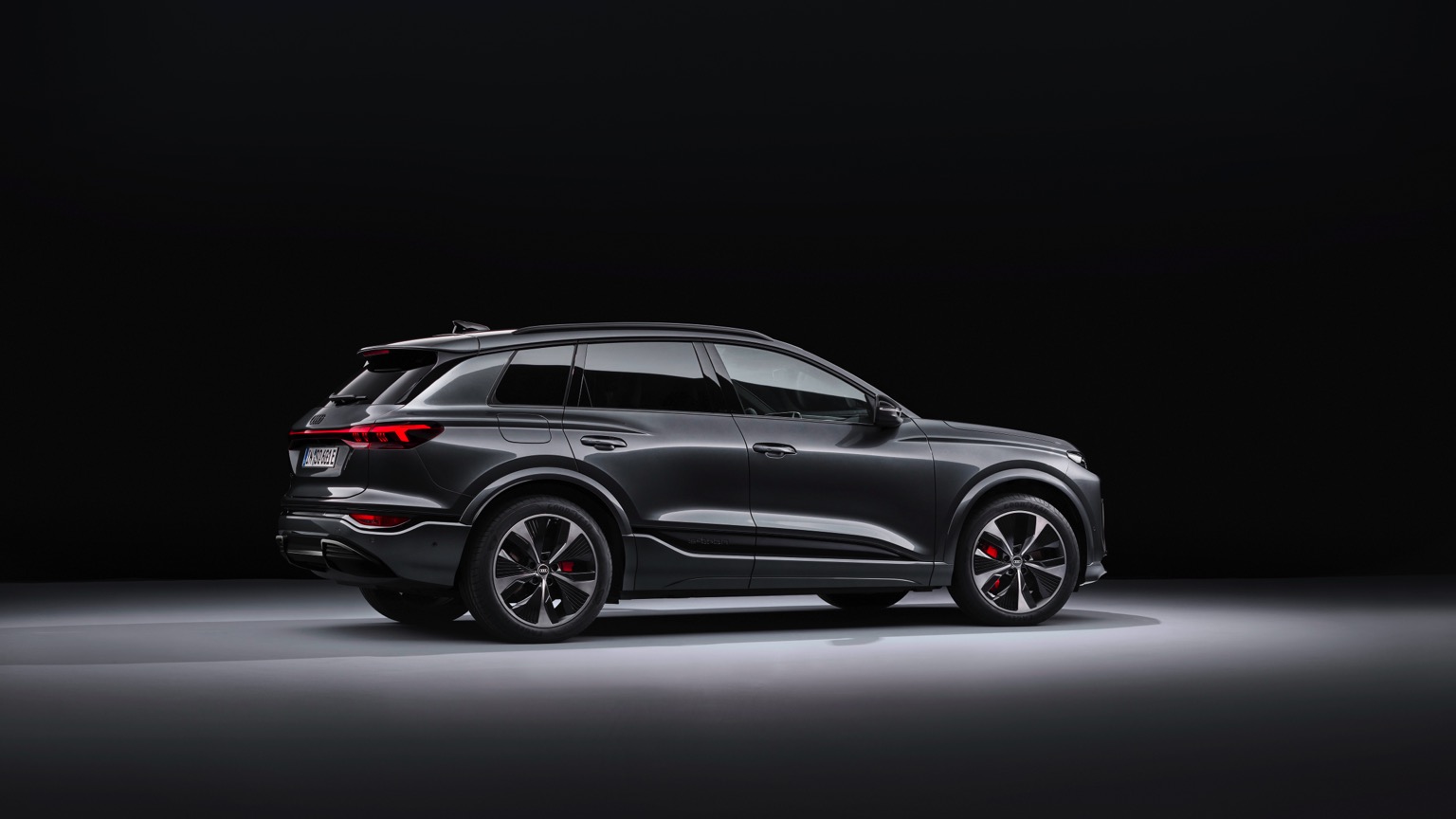 Audi_SQ6_etron_2024-22