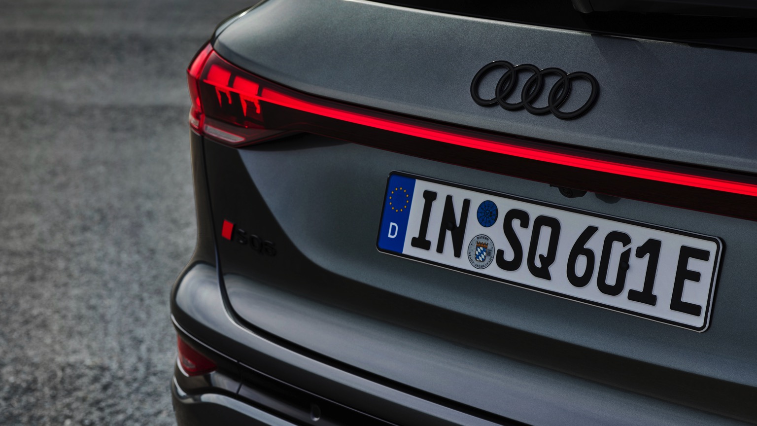Audi_SQ6_etron_2024-45
