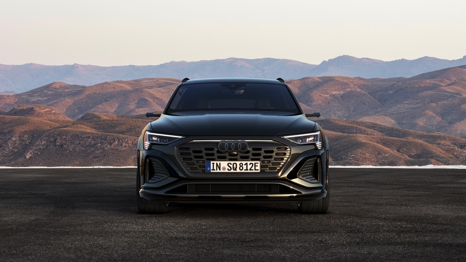 Audi_SQ8-etron-2023-5