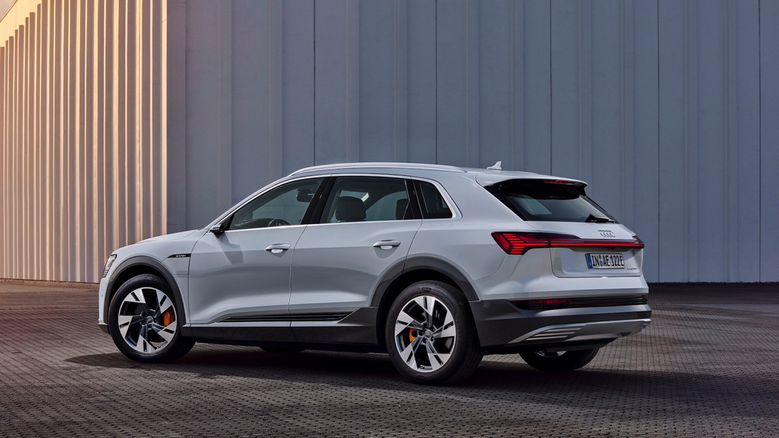 Audi_e-tron-50-quattro-2