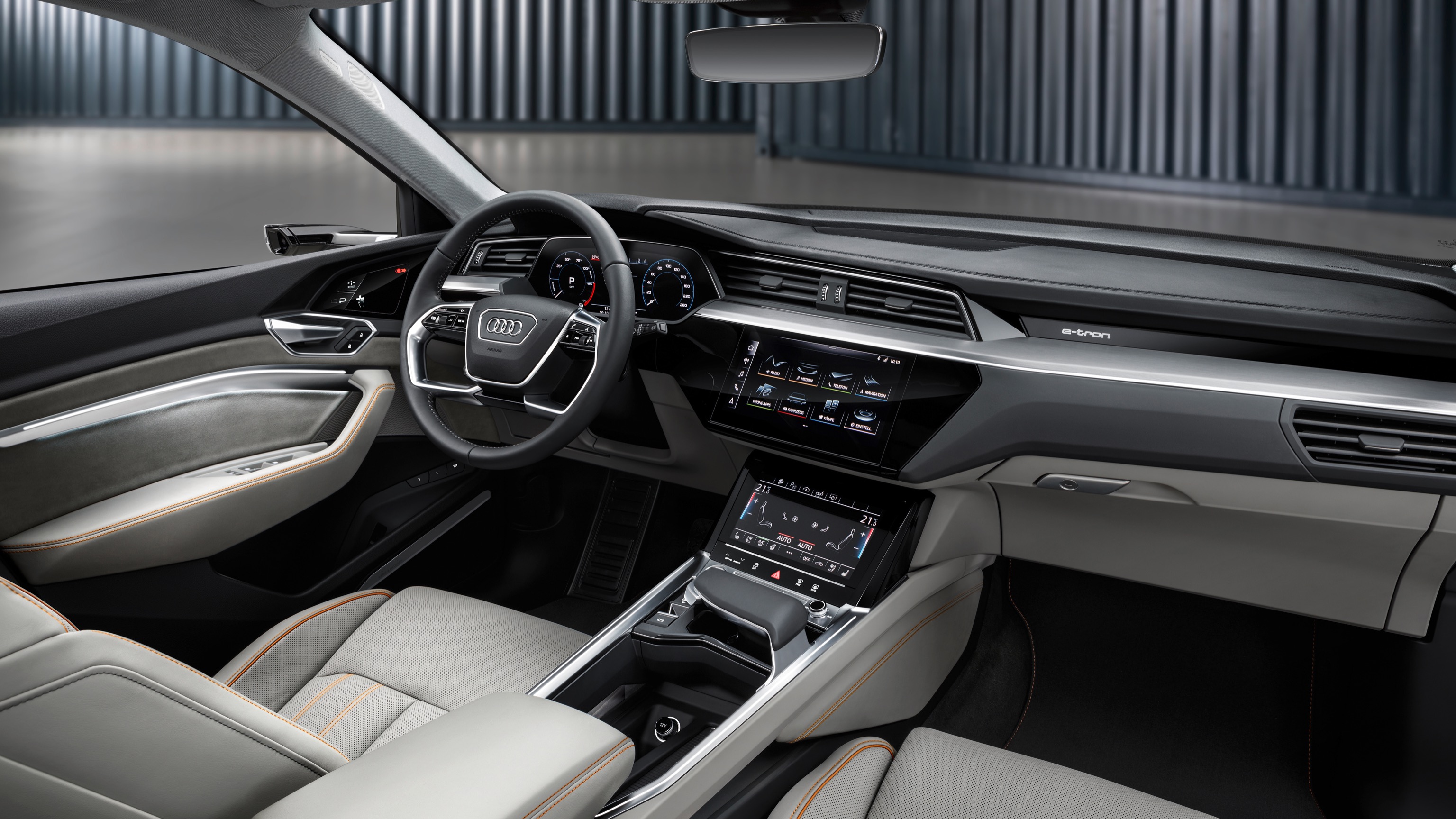 Audi_e-tron-18