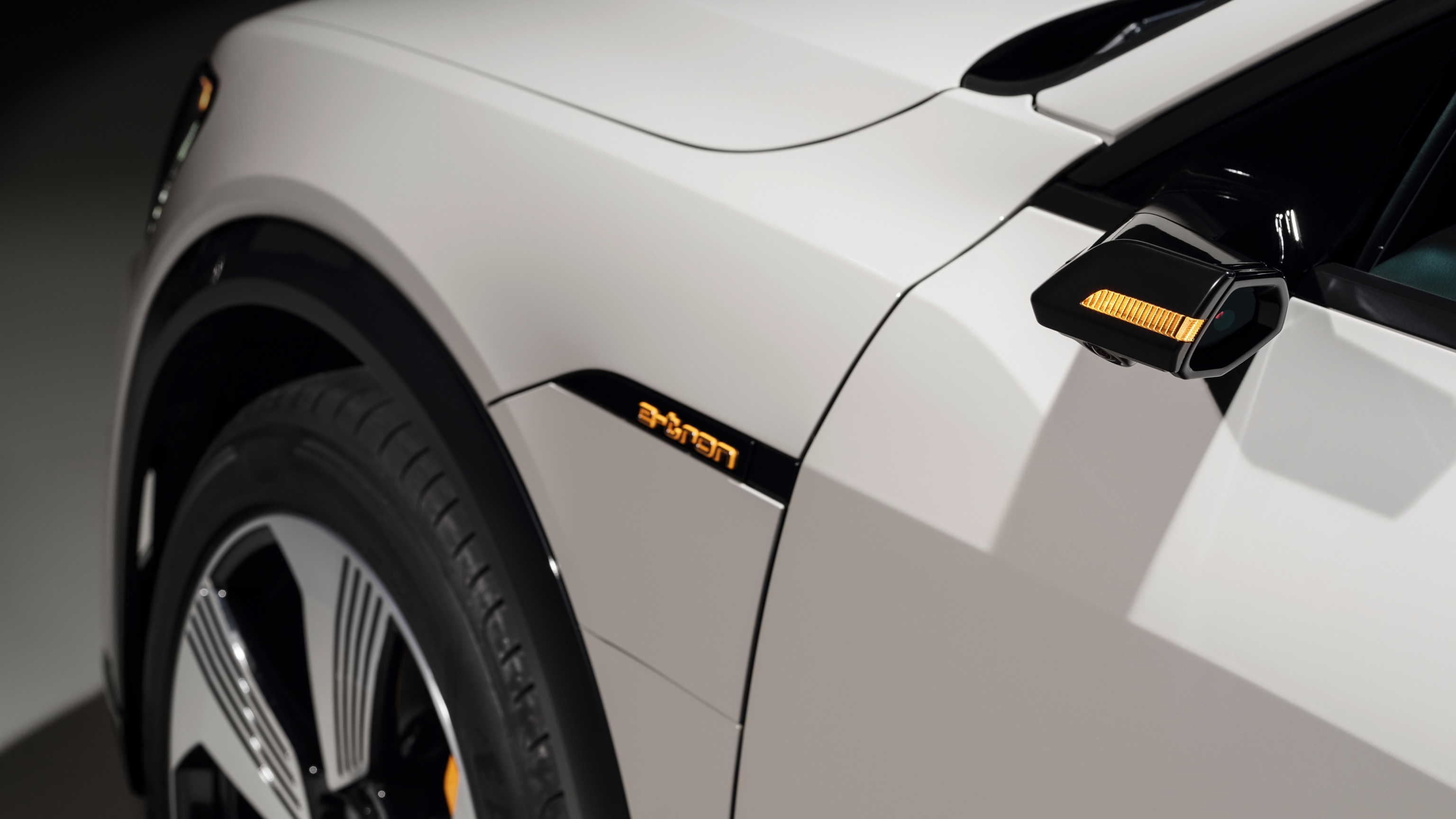 Audi_e-tron-22