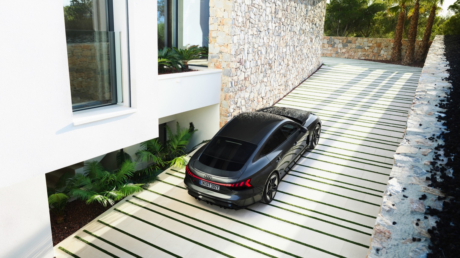 Audi_e-tron_GT_RS-13