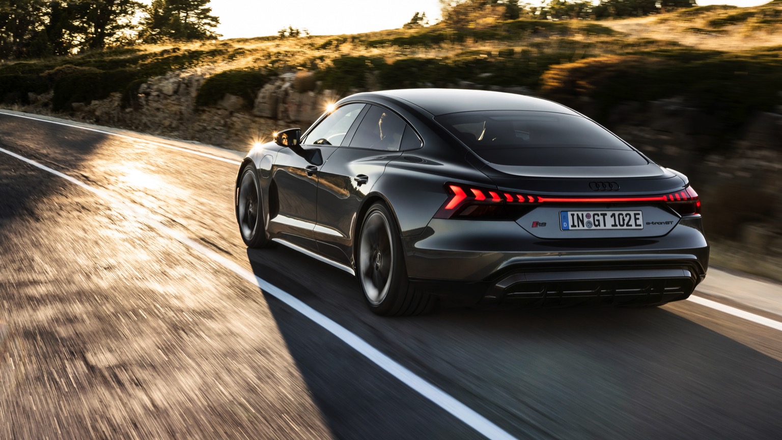 Audi_e-tron_GT_RS-2