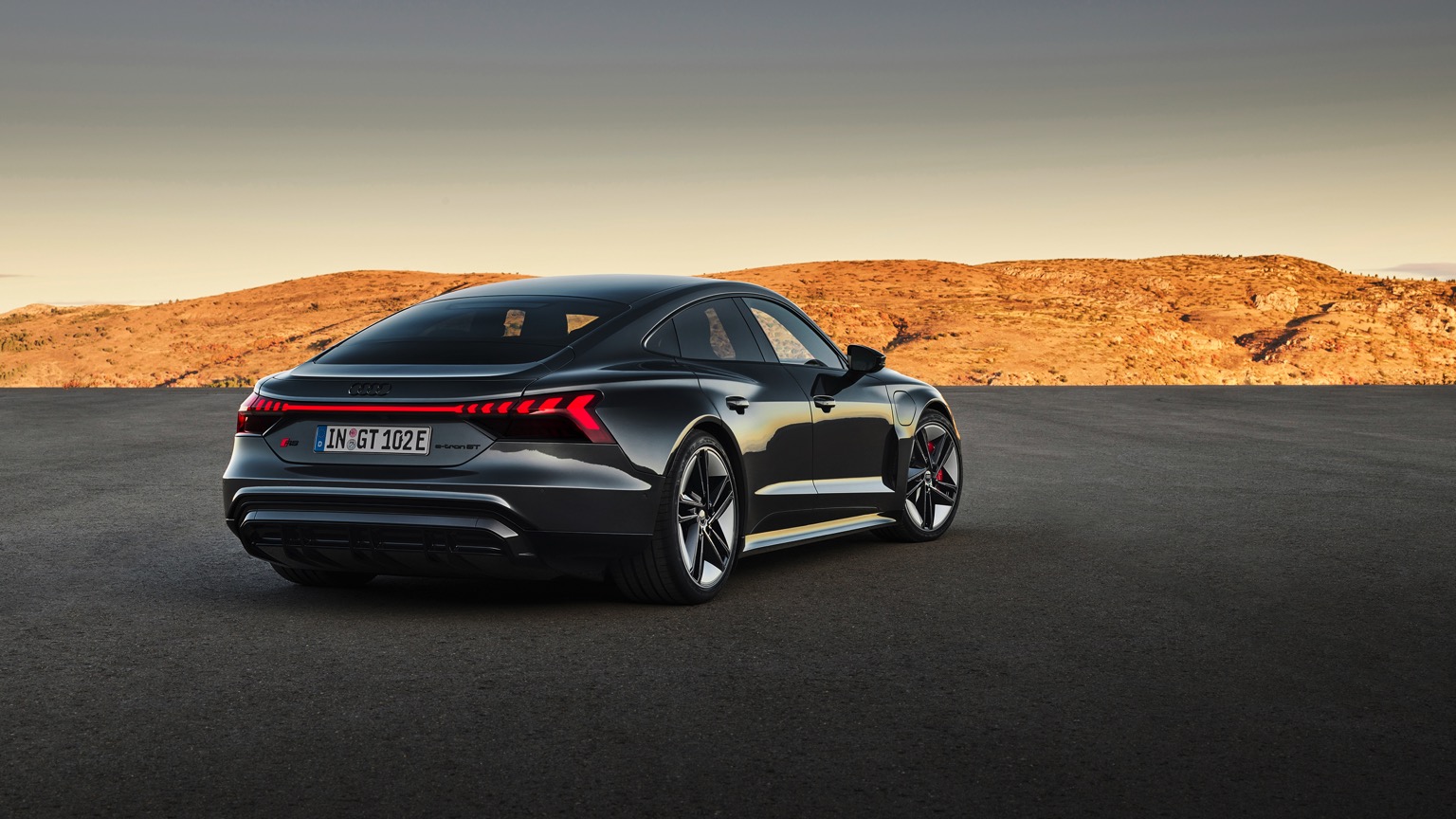 Audi_e-tron_GT_RS-5