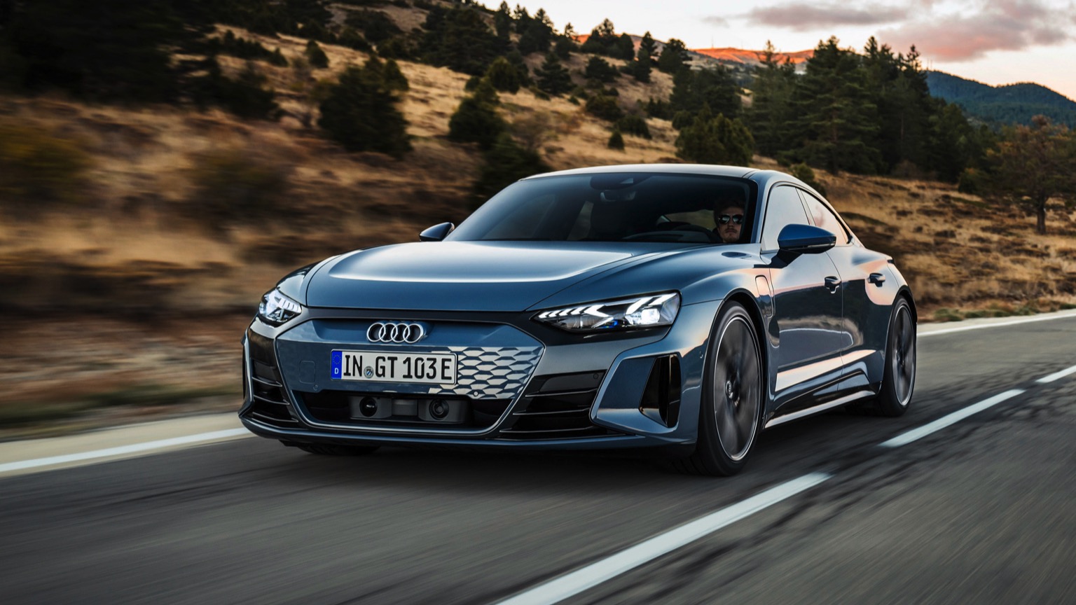 Audi_e-tron_GT_quattro-1