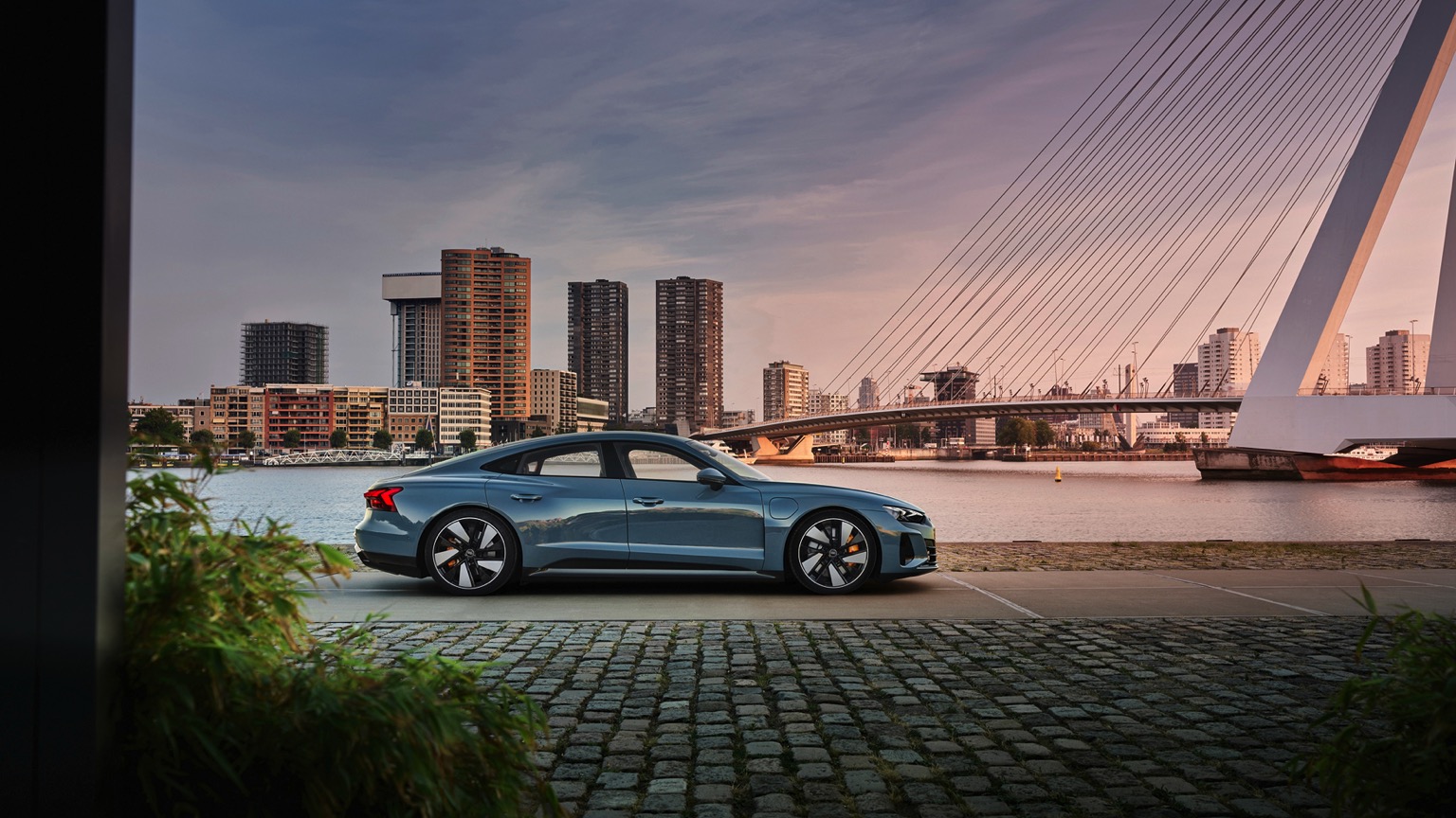 Audi_e-tron_GT_quattro-5