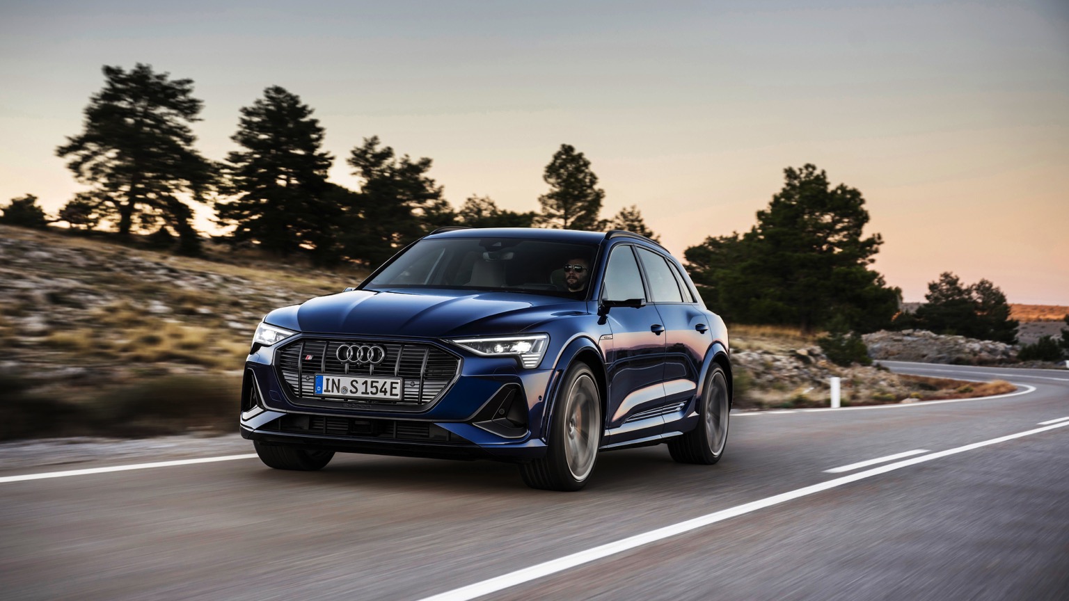 Audi_e-tron_S_2020-3