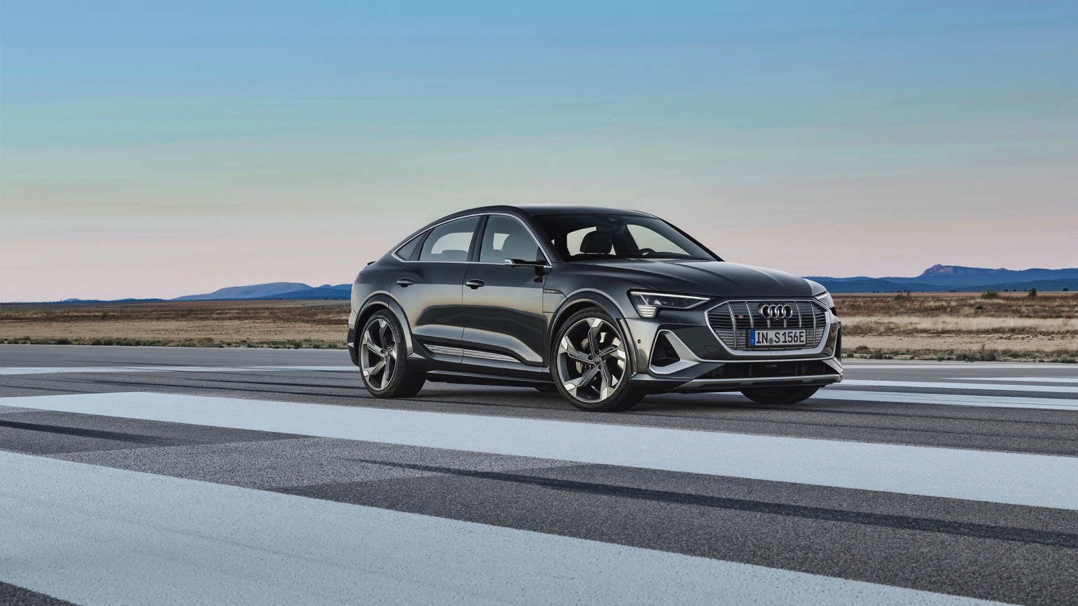 Audi_e-tron_S_Sportback_2020-17