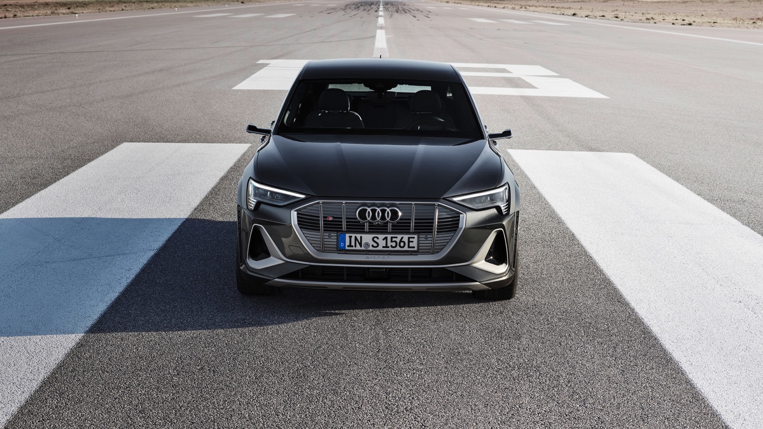 Audi_e-tron_S_Sportback_2020-21