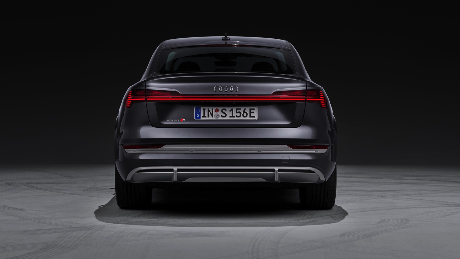 Audi_e-tron_S_Sportback_2020-7