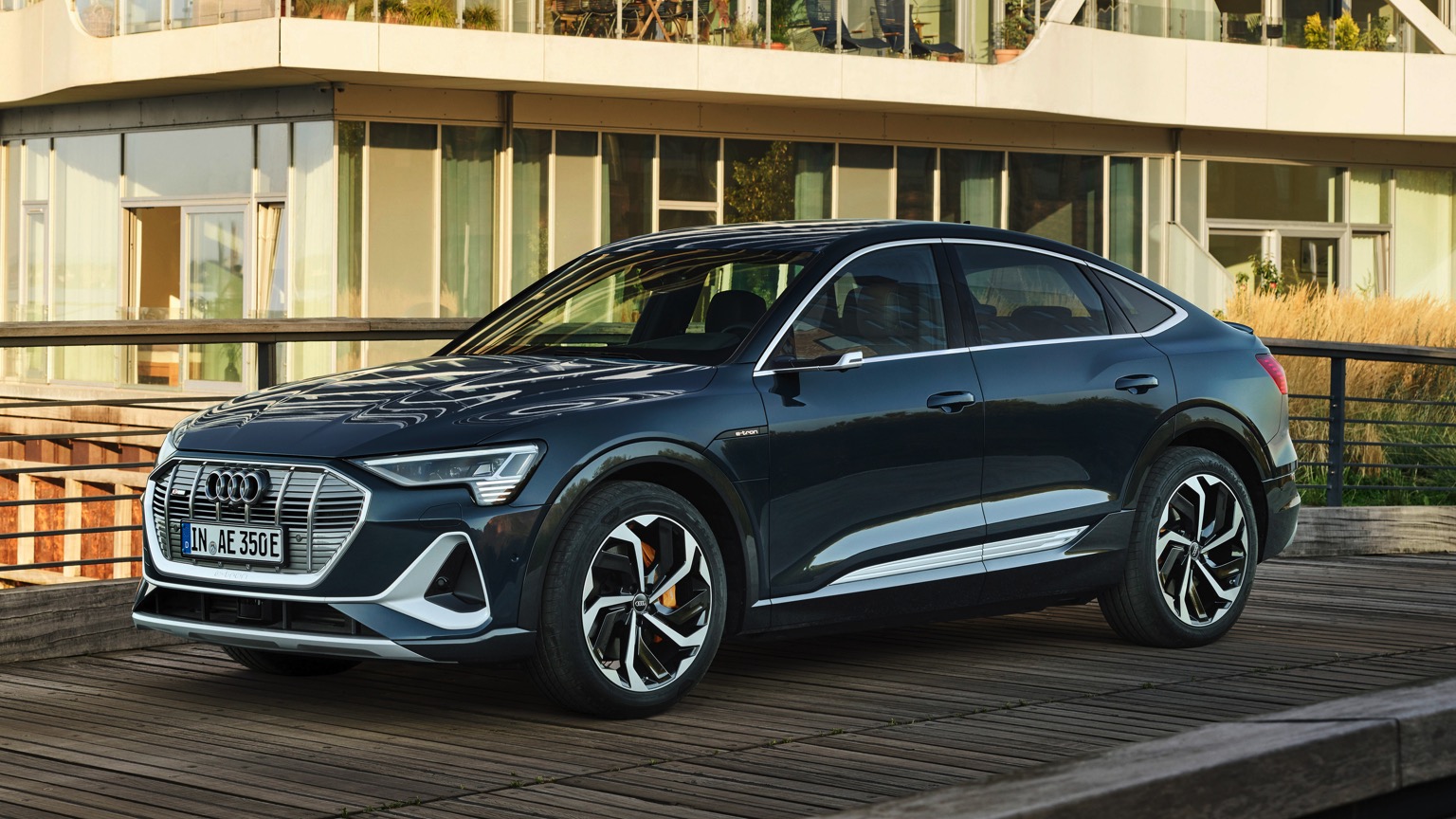 Audi_e-tron_Sportback_2020-1