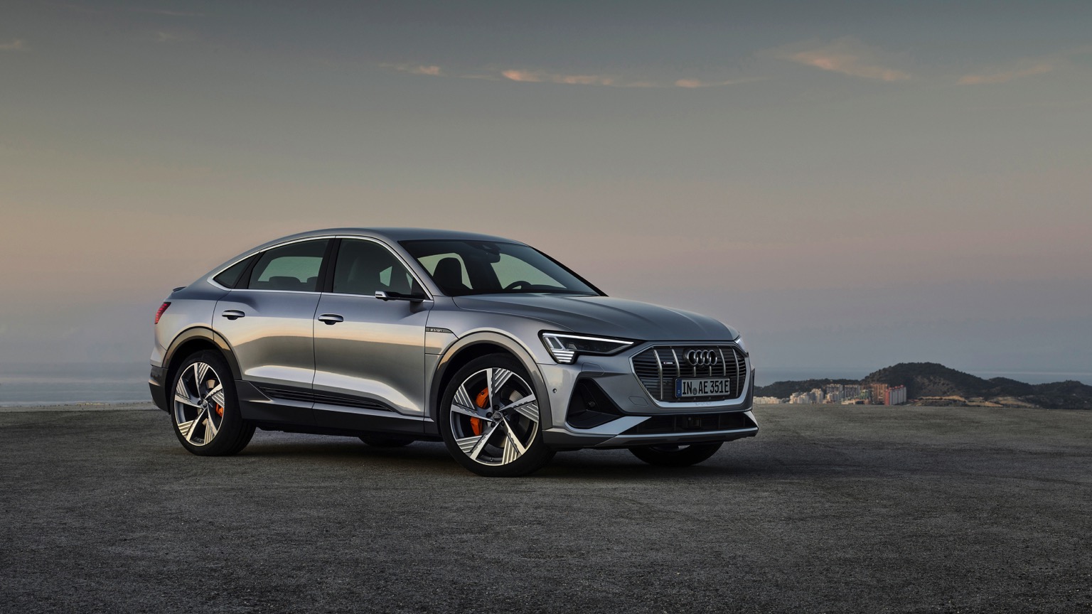 Audi_e-tron_Sportback_2020-10