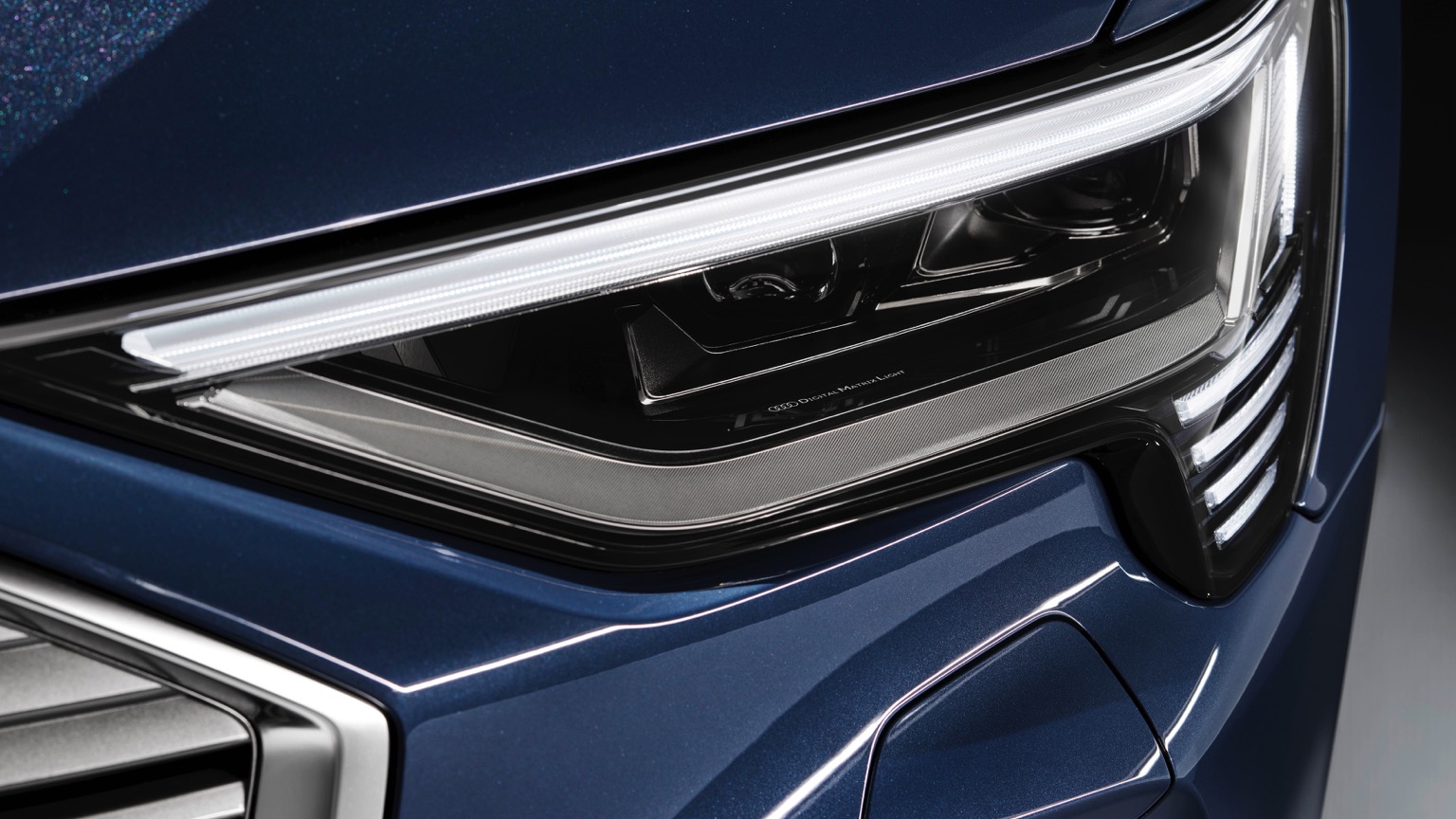 Audi_e-tron_Sportback_2020-28