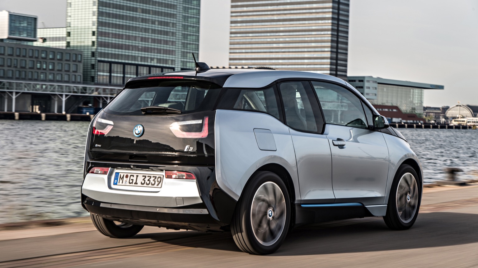 BMW_i3-3