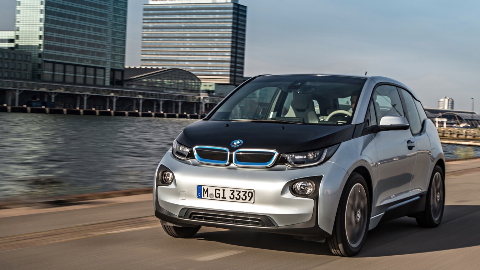 BMW_i3-4