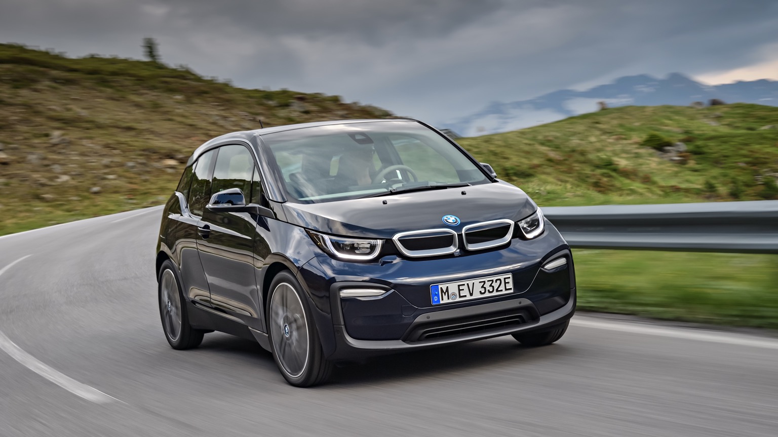 BMW_i3_2018-1