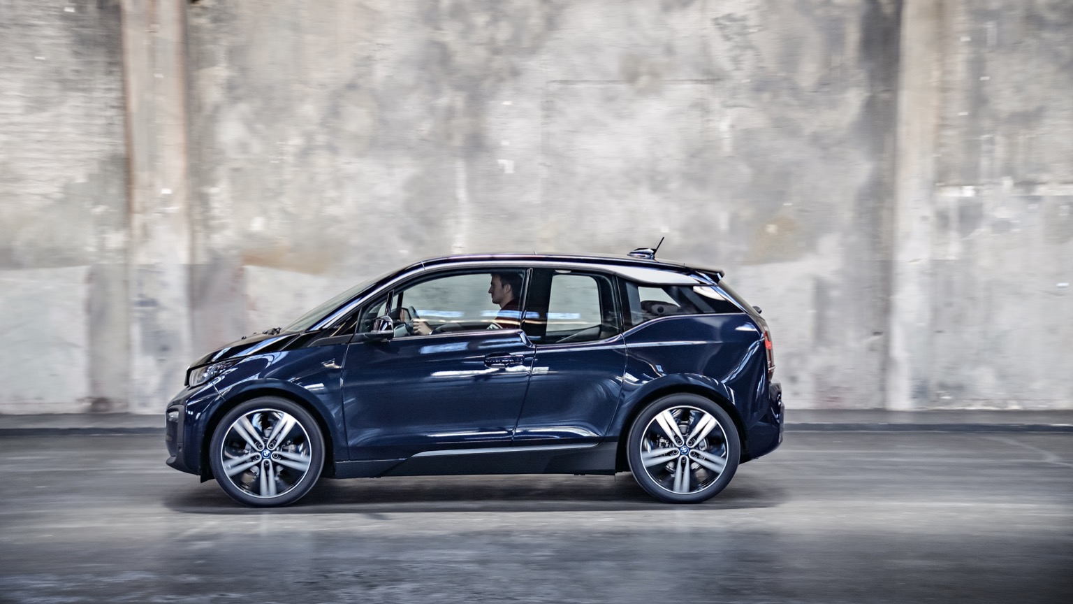 BMW_i3_2018-33