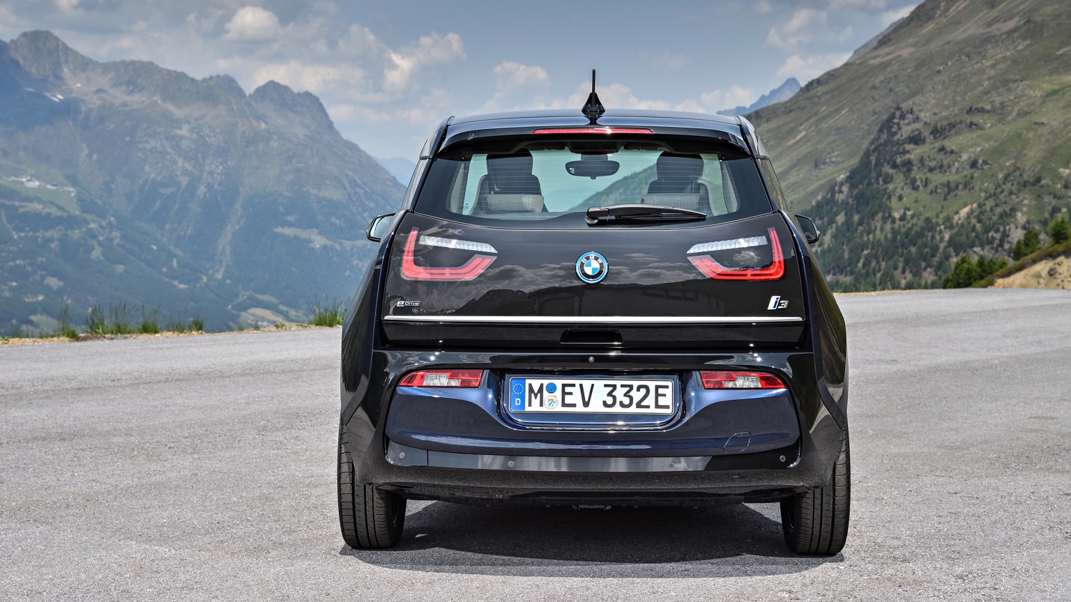 BMW_i3_2018-9