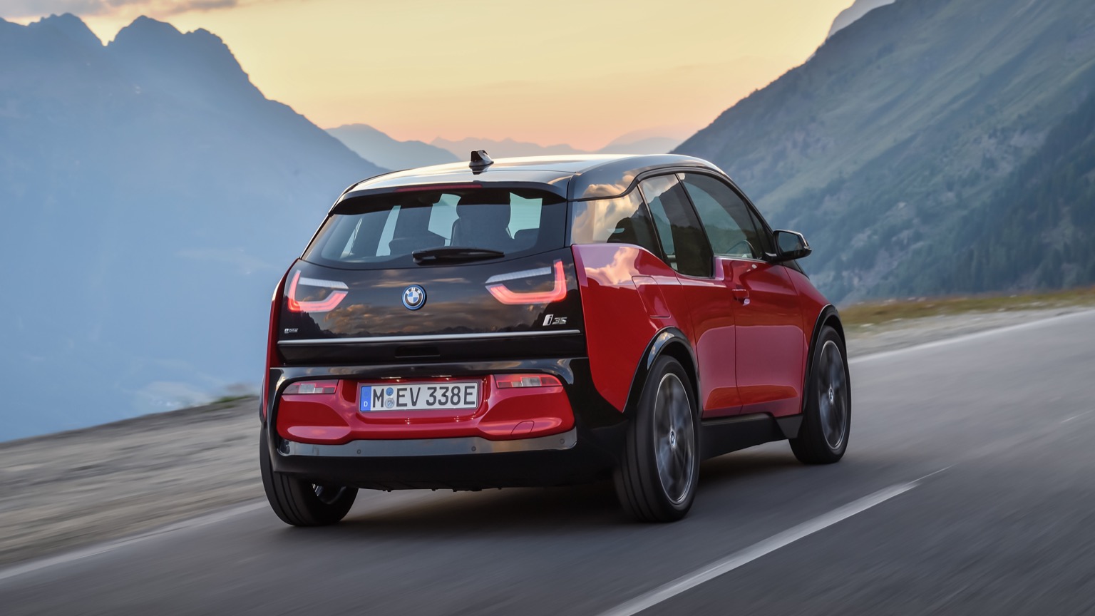 BMW_i3s_2018-8