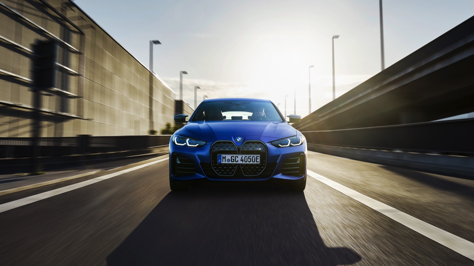 BMW_i4_M50-6