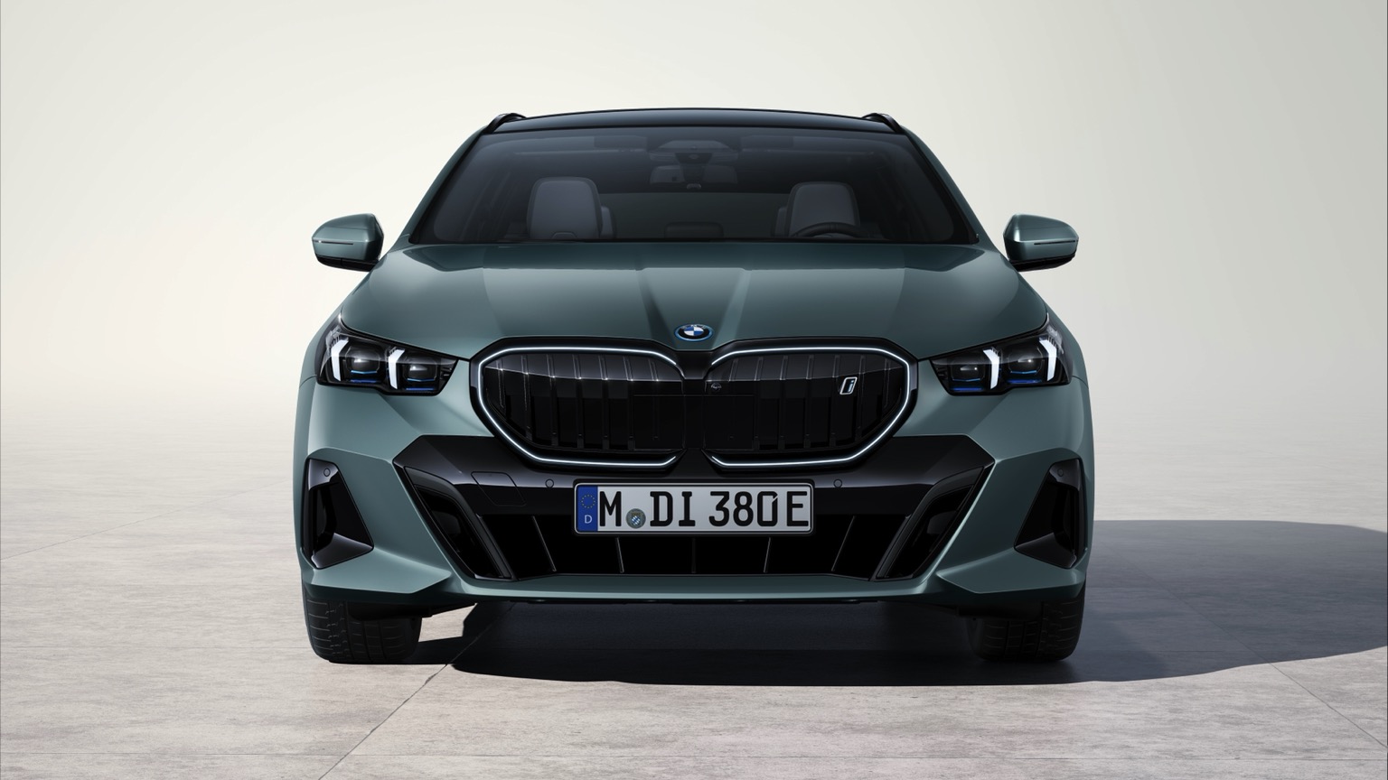 BMW_i5_eDrive40_Touring-20