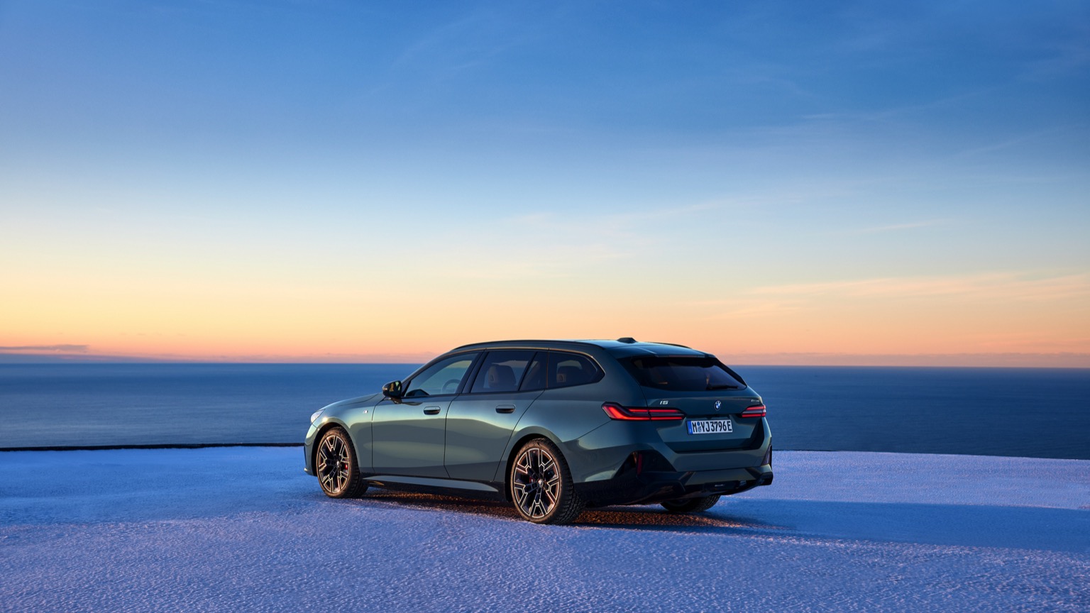 BMW_i5_eDrive40_Touring-9