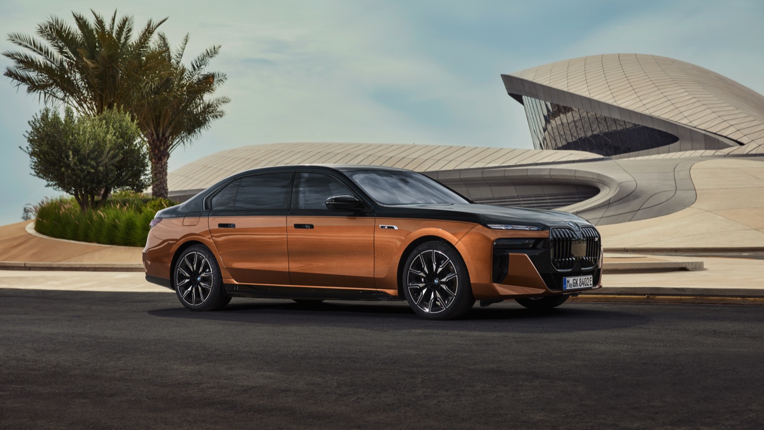 BMW_i7_M70_2023-12