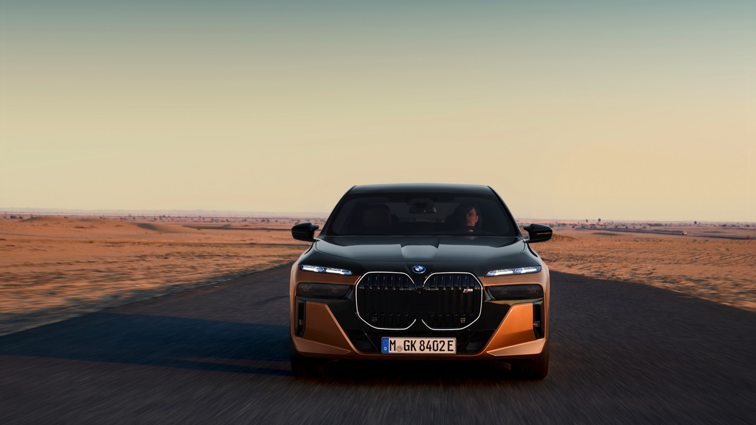 BMW_i7_M70_2023-17