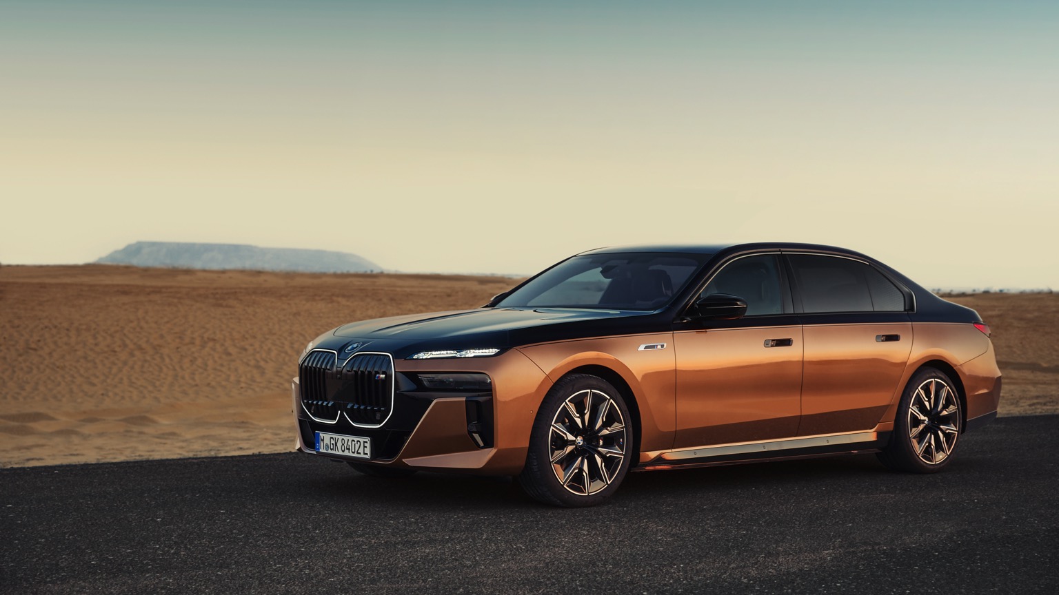 BMW_i7_M70_2023-20
