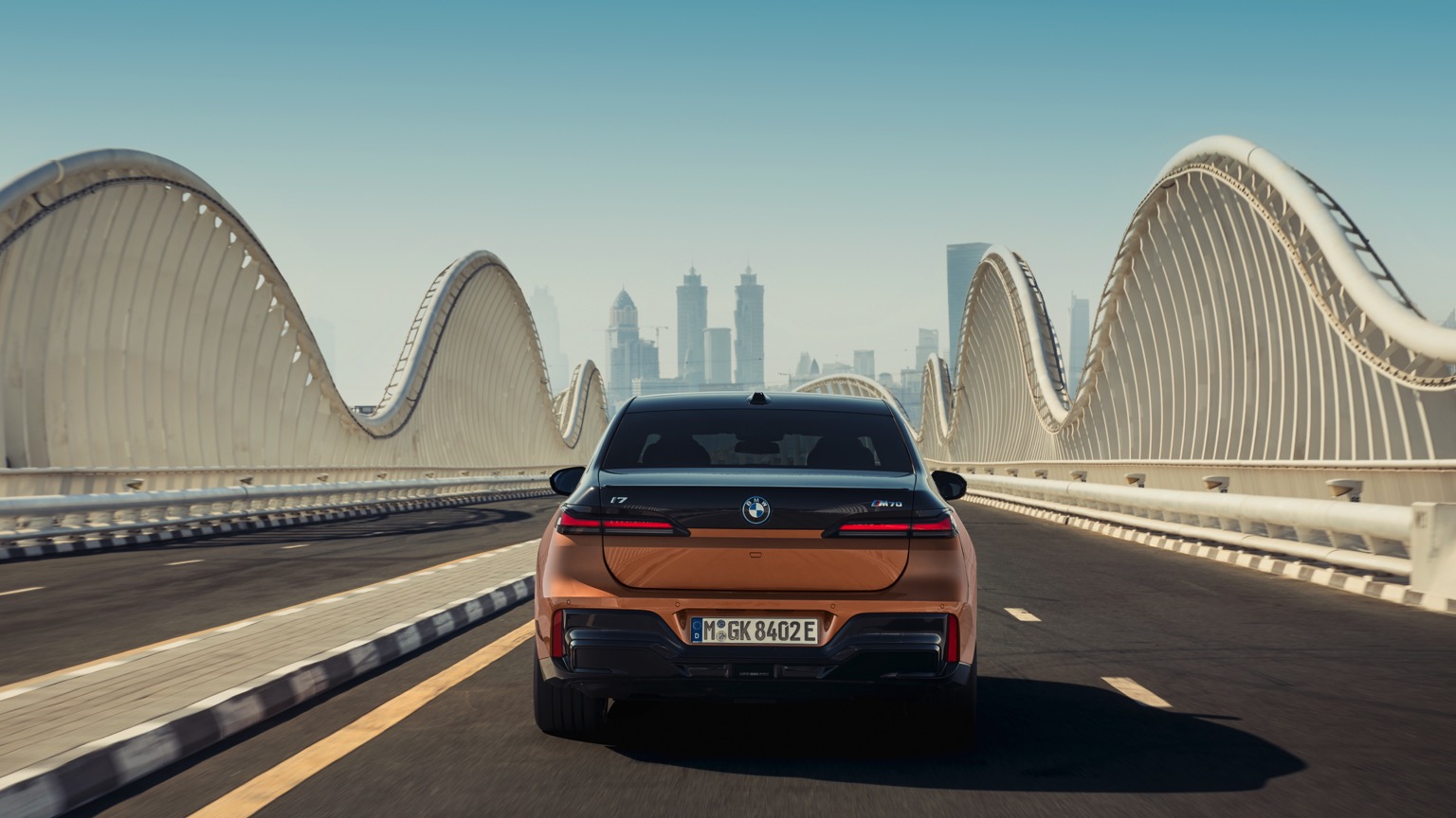 BMW_i7_M70_2023-27