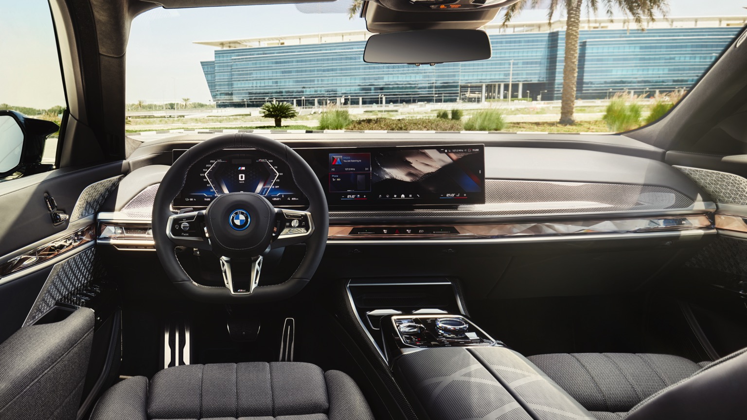 BMW_i7_M70_2023-29