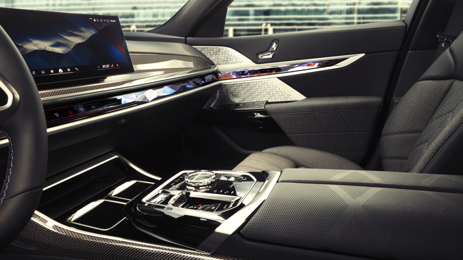 BMW_i7_M70_2023-31