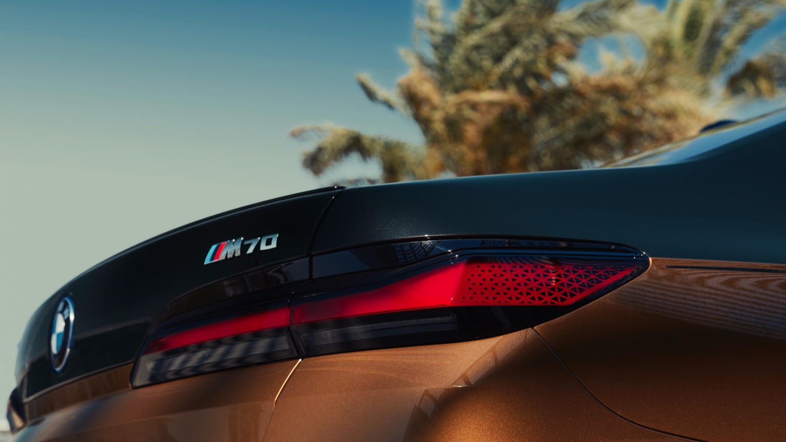 BMW_i7_M70_2023-36