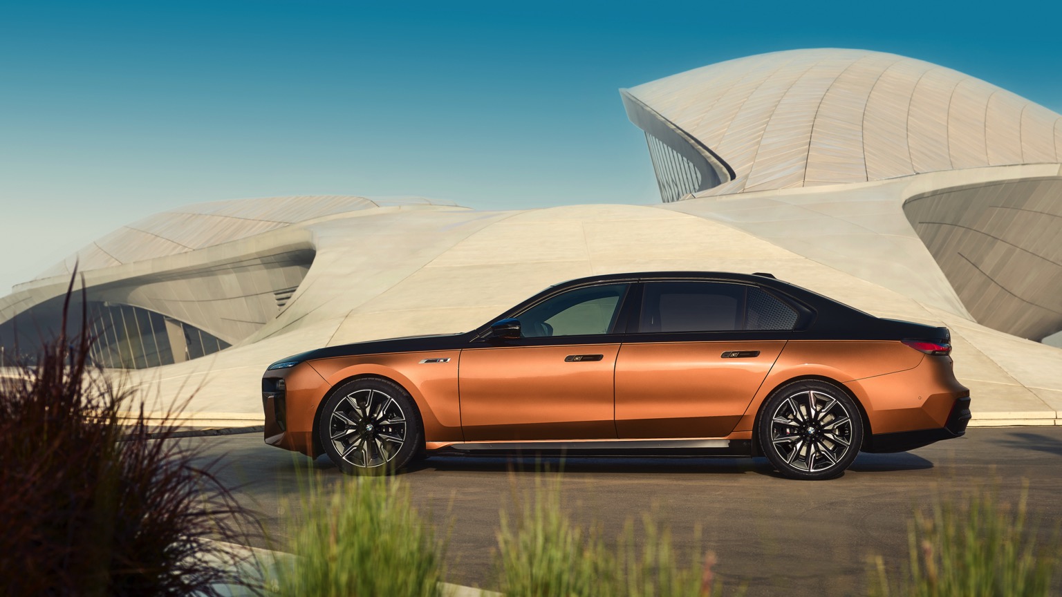 BMW_i7_M70_2023-5