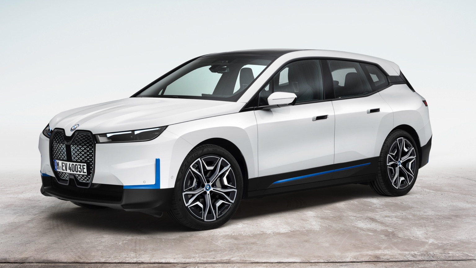 BMW_iX_2022-1