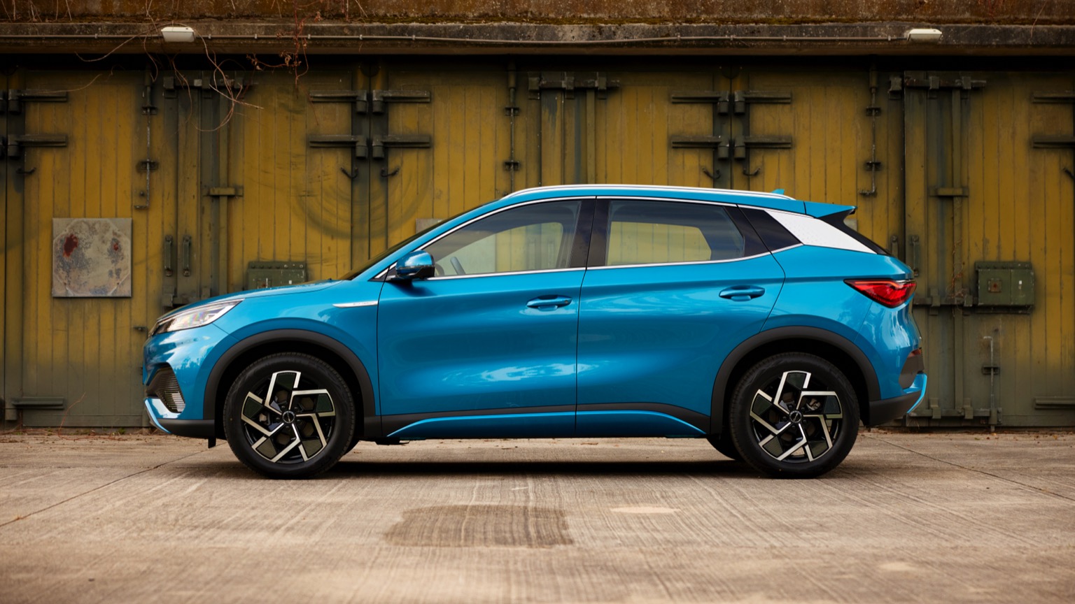 BYD_ATTO_3-10