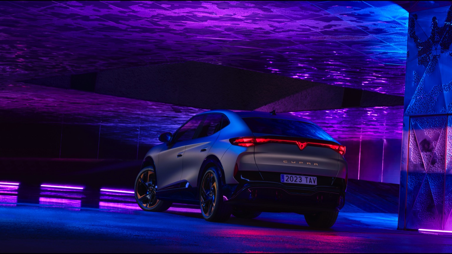 CUPRA_Tavascan_2024-2