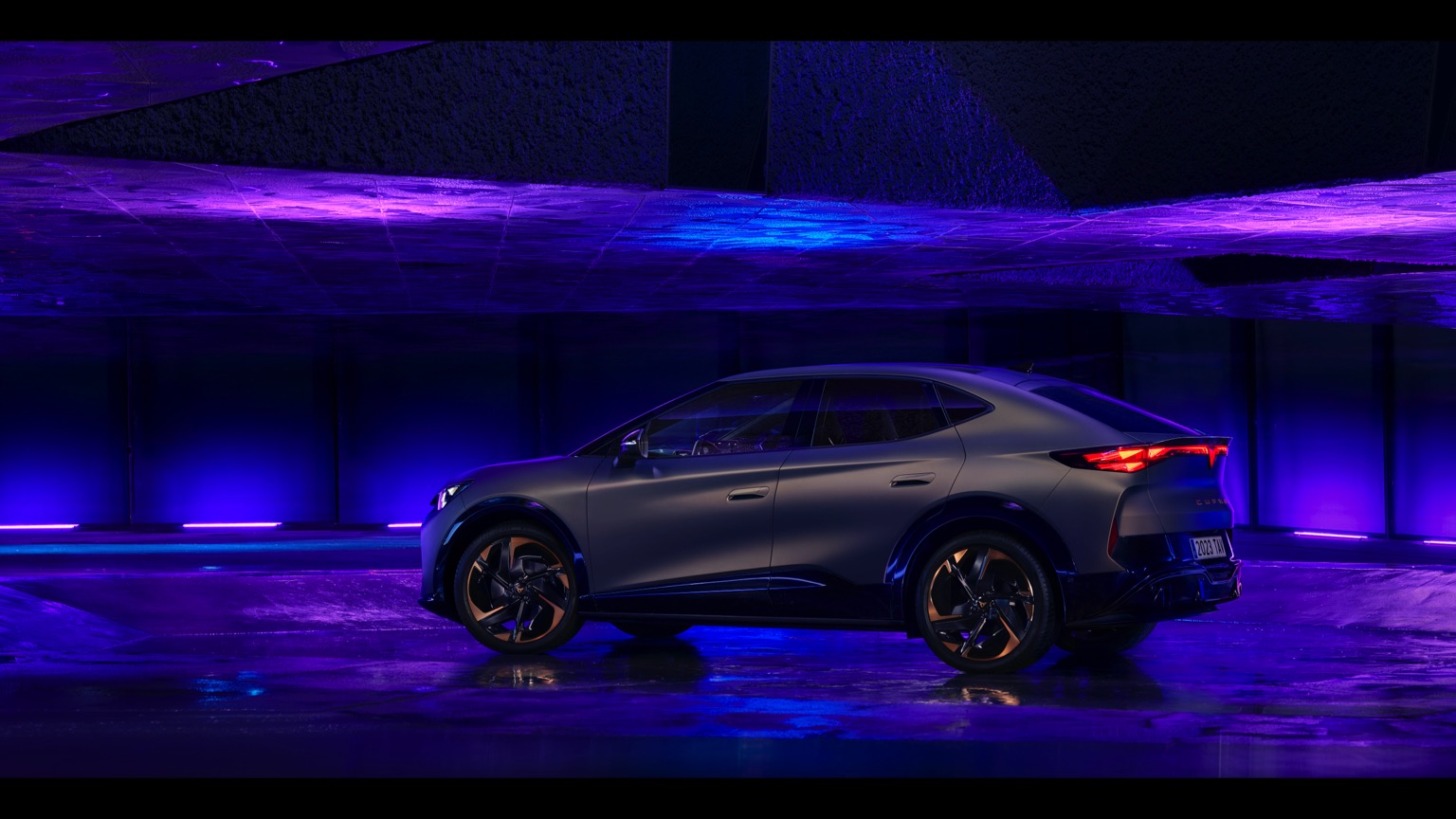 CUPRA_Tavascan_2024-4
