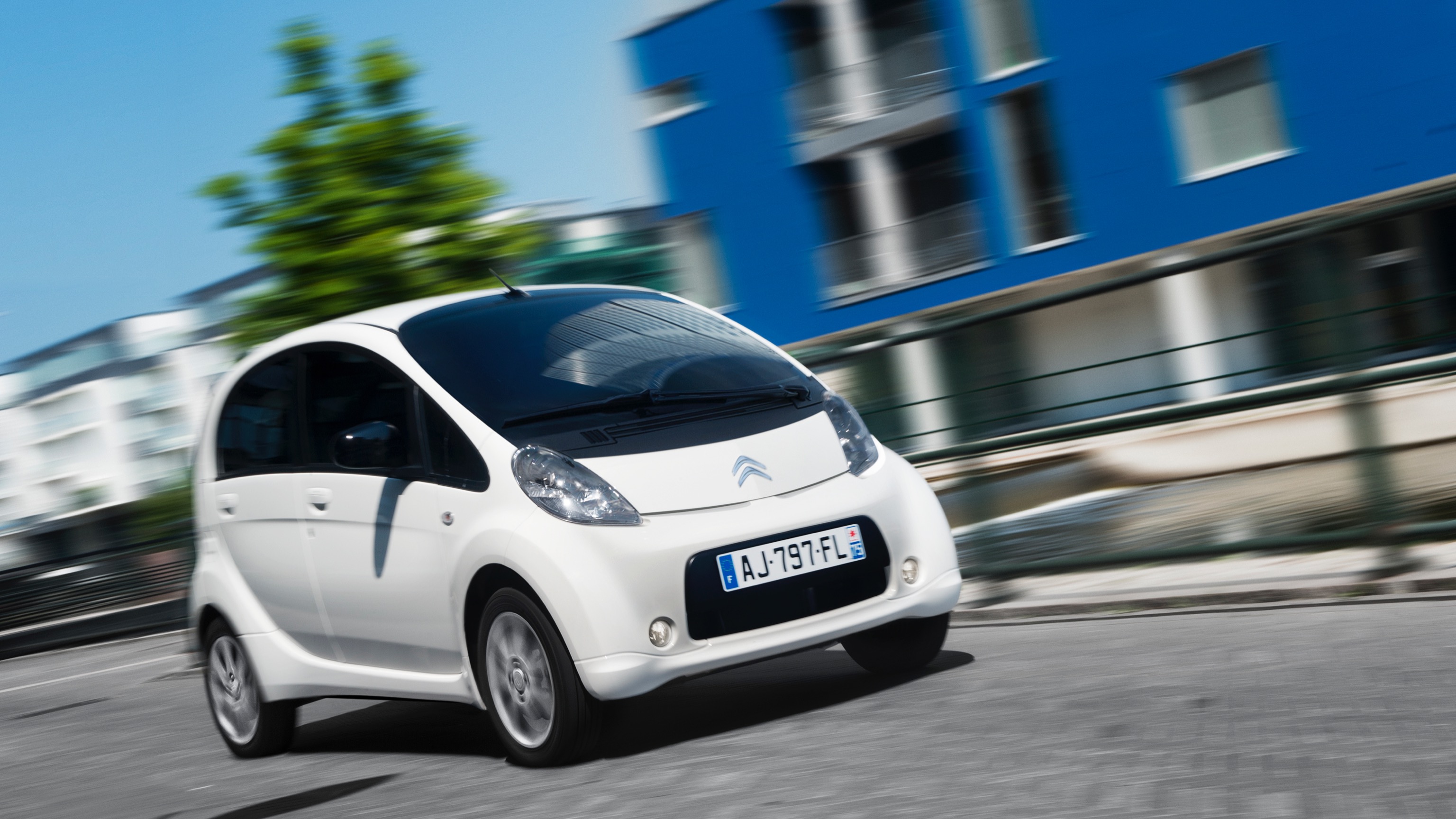 Citroen_C-Zero-3